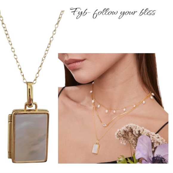 NWT Fyb- Follow Your Bliss Elegant GoldPearl Locket